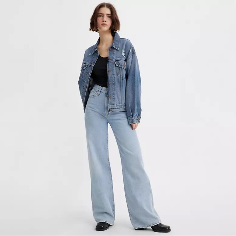 Levi’s Ribcage Wide Leg Women’s Jeans